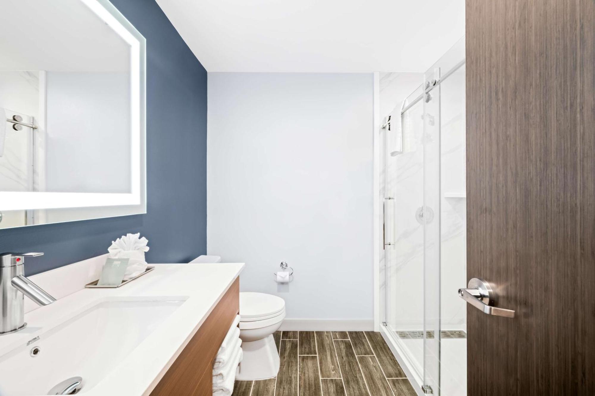 Best Western Niantic - New London, Mystic Area Экстерьер фото