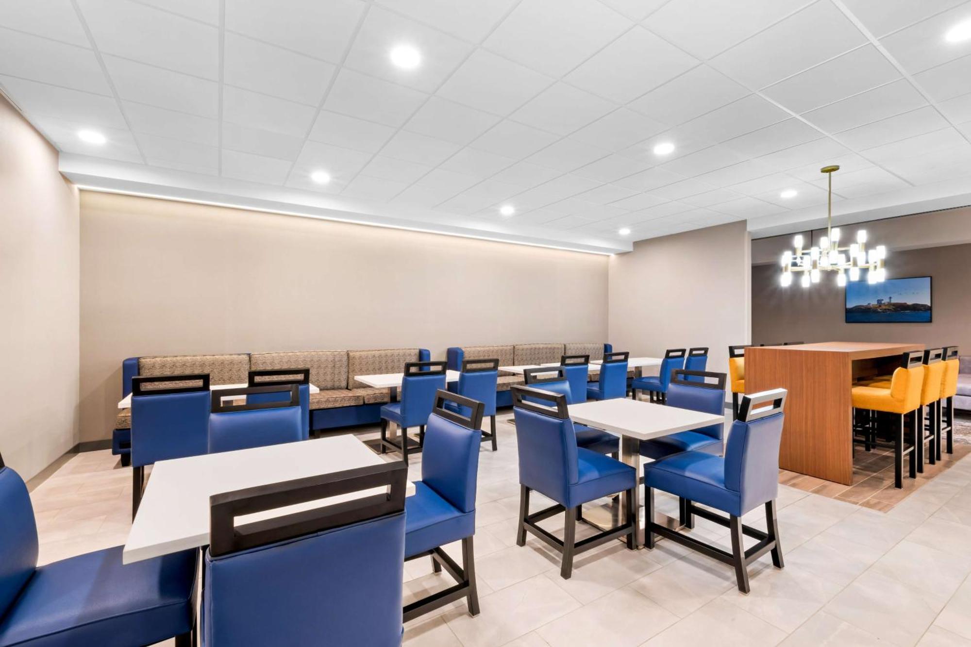 Best Western Niantic - New London, Mystic Area Экстерьер фото
